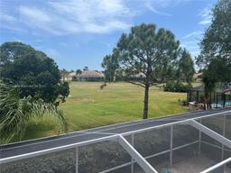 Picture of 721 Spring Lake Dr, Melbourne, FL 32940