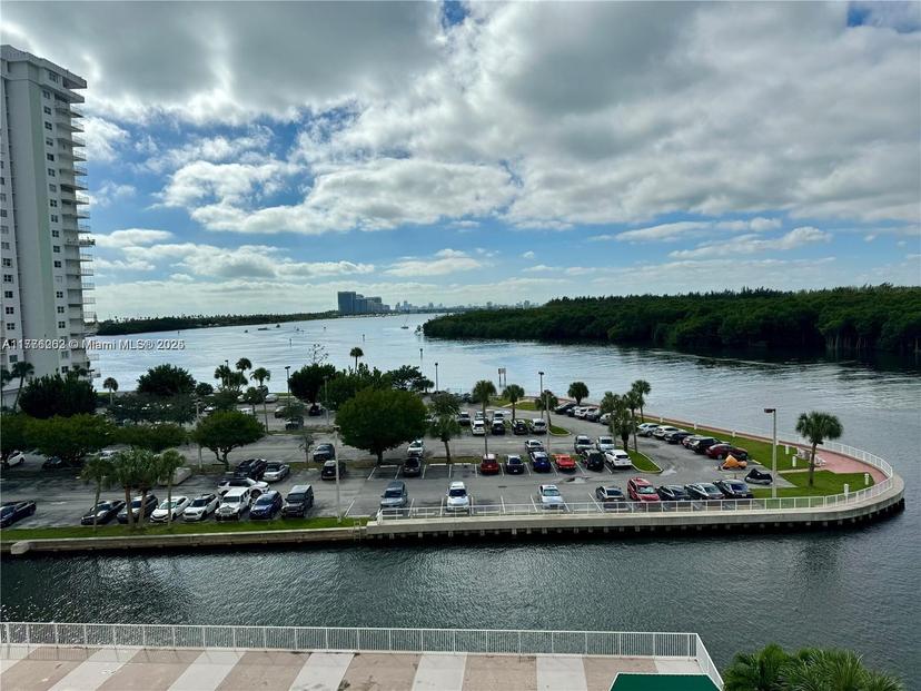 Picture of 400 Kings Point Dr # 609, Sunny Isles Beach FL 33160