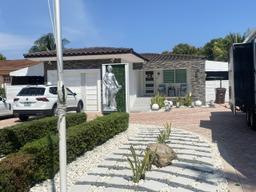 Picture of 291 Cir Dr, Hialeah, FL 33010