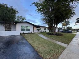Picture of 11571 SW 121St Ave, Miami, FL 33186