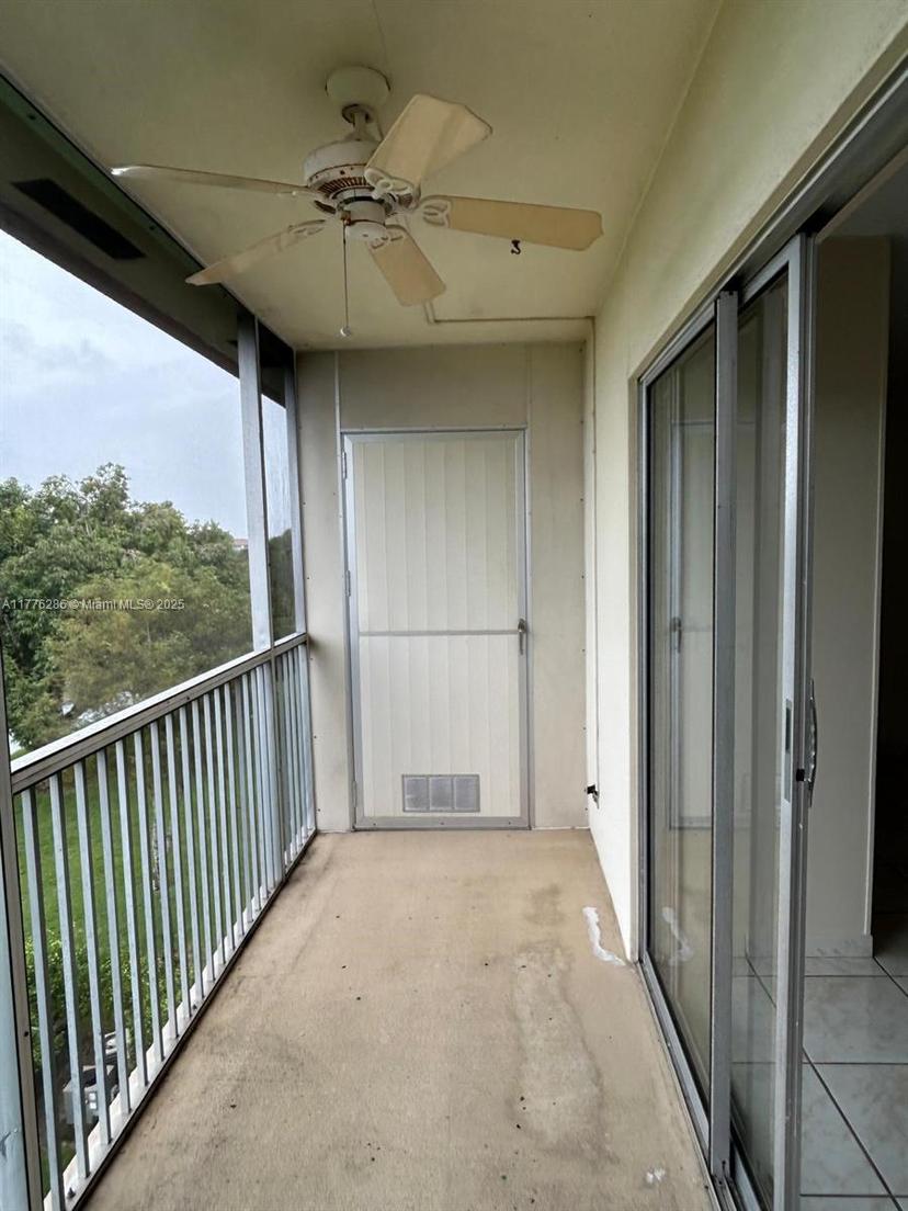 Picture of 850 SW 133Rd Ter # 416B, Pembroke Pines FL 33027
