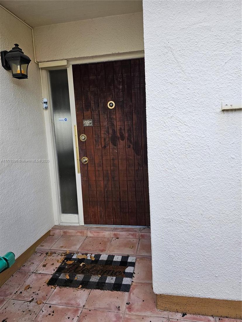 Picture of 13186 SW 10Th Ln, Miami FL 33184