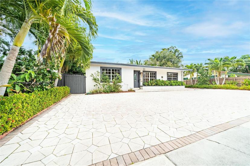 Picture of 1330 Ontario Dr, Lake Worth FL 33461