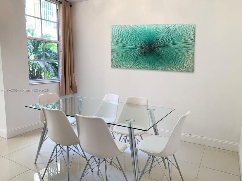 Picture of 19501 E Country Club Dr # 9102, Aventura FL 33180