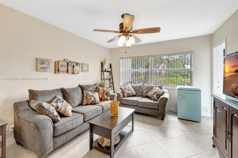 Picture of 3531 NW 50Th Ave # 413, Lauderdale Lakes FL 33319