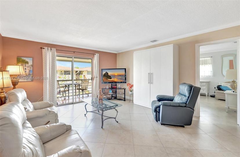Picture of 16900 NE 14Th Ave # 314, Miami FL 33162