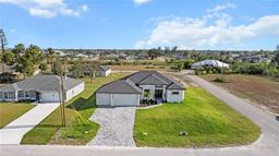 Picture of 122 NE 20 Ter, Cape Coral, FL 33909
