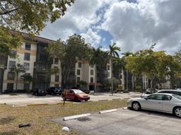 Picture of 5550 NW 44Th St # 114B, Lauderhill, FL 33319