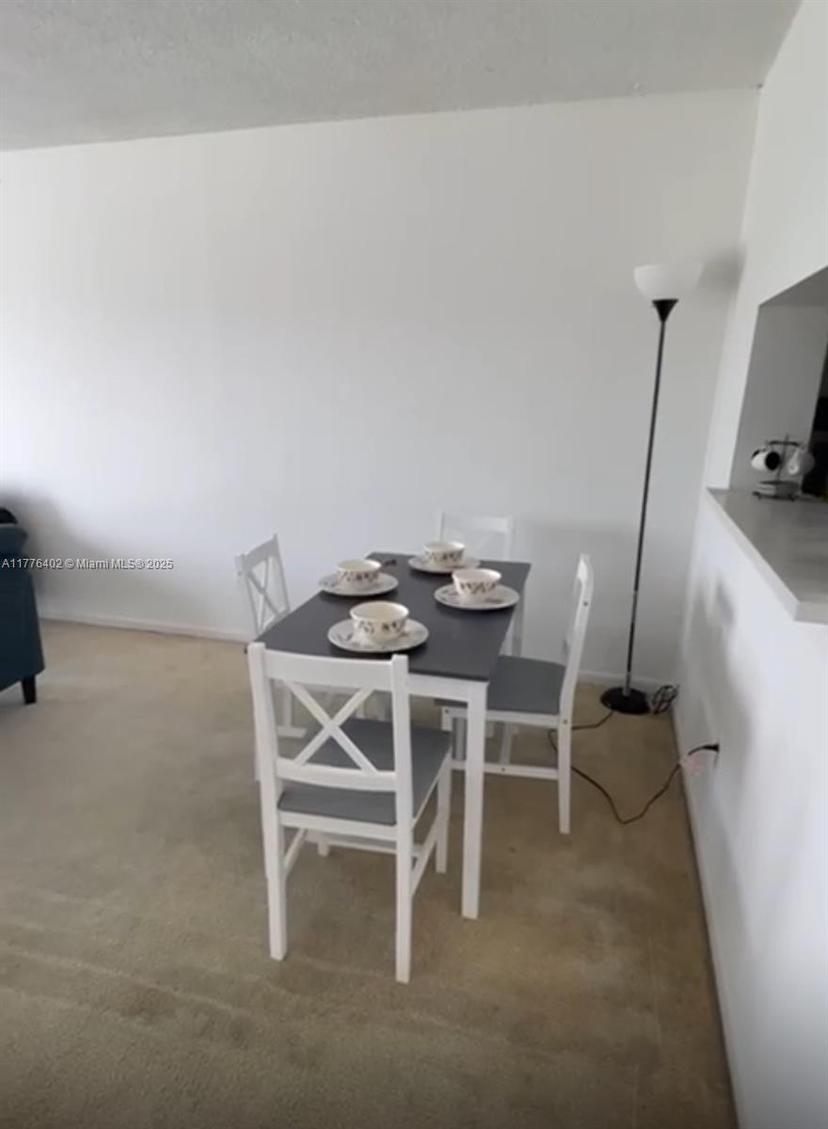 Picture of 496 NW 165Th St Rd # 611, Miami FL 33169