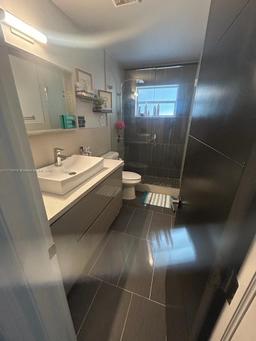 Picture of 2821 SW 3Rd Ct, Fort Lauderdale, FL 33312