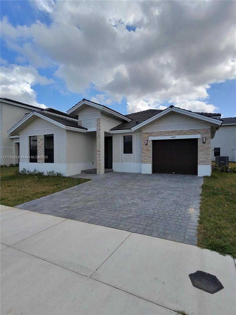 Picture of 14428 SW 13Th Ter, Miami FL 33184