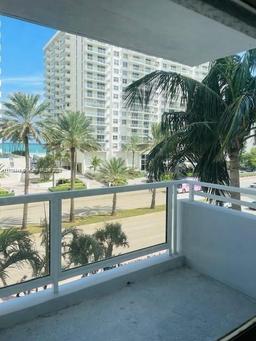 Picture of 5700 Collins Ave # 4N, Miami Beach, FL 33140