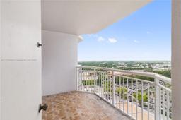 Picture of 18021 Biscayne Blvd # 1701, Aventura, FL 33160