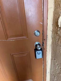 Picture of 2501 NW 56Th Ave # 14, Lauderhill, FL 33313