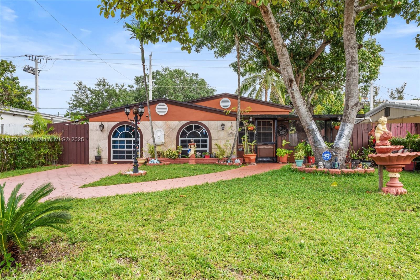 Picture of 1223 NE 182Nd St, North Miami Beach, FL 33162