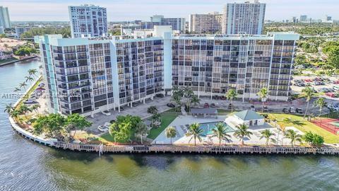 Picture of 200 Leslie Dr # 719, Hallandale Beach FL 33009