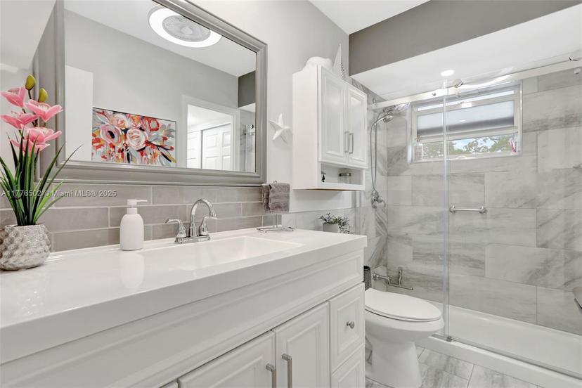 Picture of 3406 NW 49Th Ave # 507, Lauderdale Lakes FL 33319