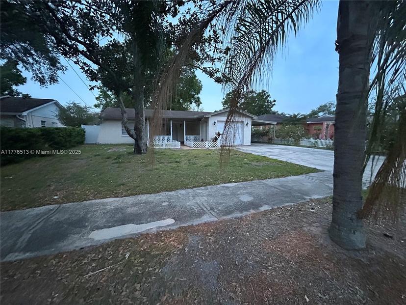 Picture of 1912 W Clinton St, Tampa FL 33604