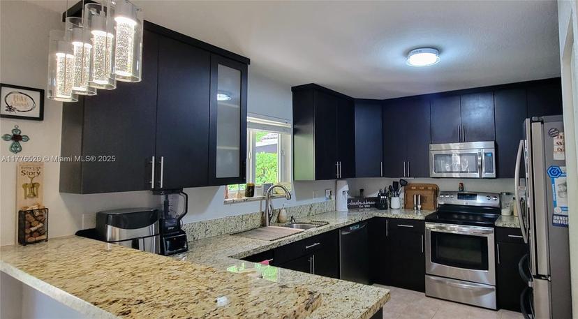 Picture of 8760 SW 213Th Ln, Cutler Bay FL 33189