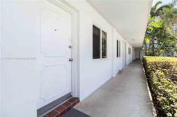 Picture of 1631 NE 114Th St # 110, Miami, FL 33181