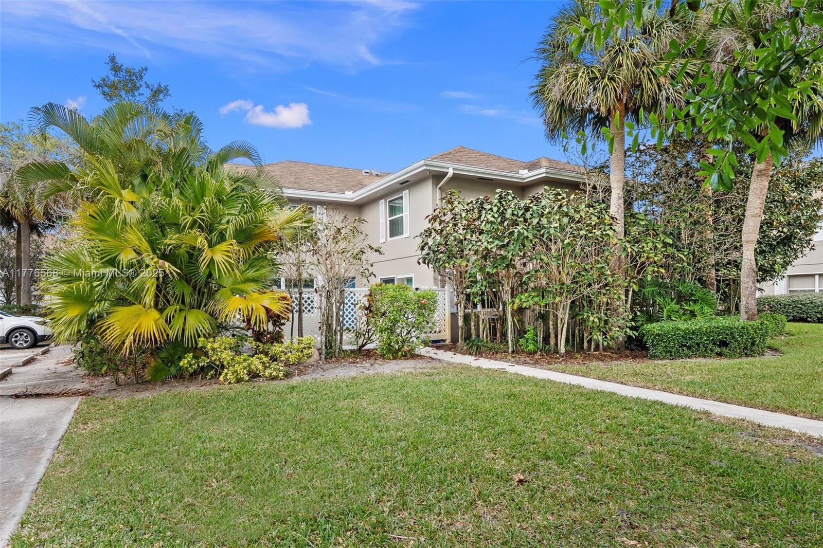 Picture of 3485 SW Sunset Trace Cir # 3485, Palm City, FL 34990