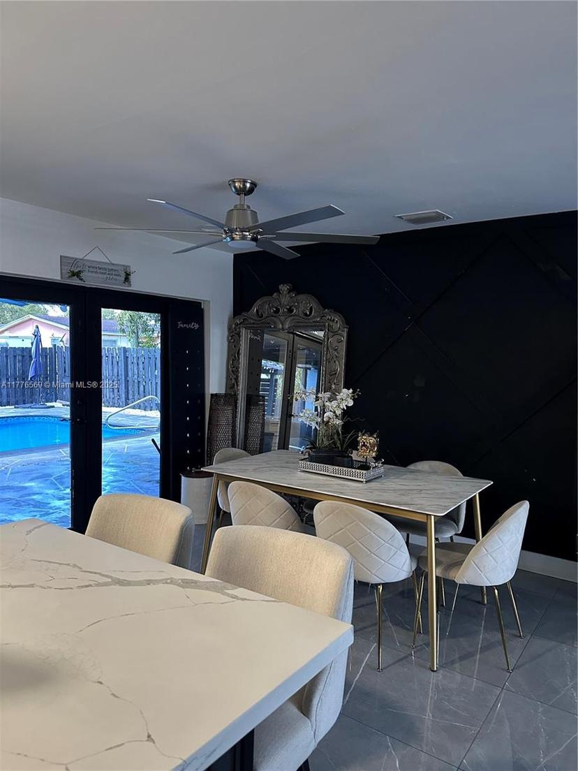 Picture of 200 SW 69 Terrace, Pembroke Pines FL 33023