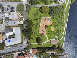 Picture of 421 S Lakeside Dr # 10, Other City - In The State Of Florida, FL 33460