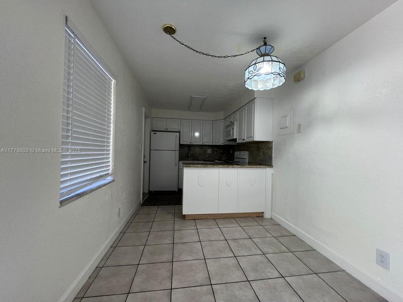 Picture of 1824 Monroe St # 1, Hollywood FL 33020