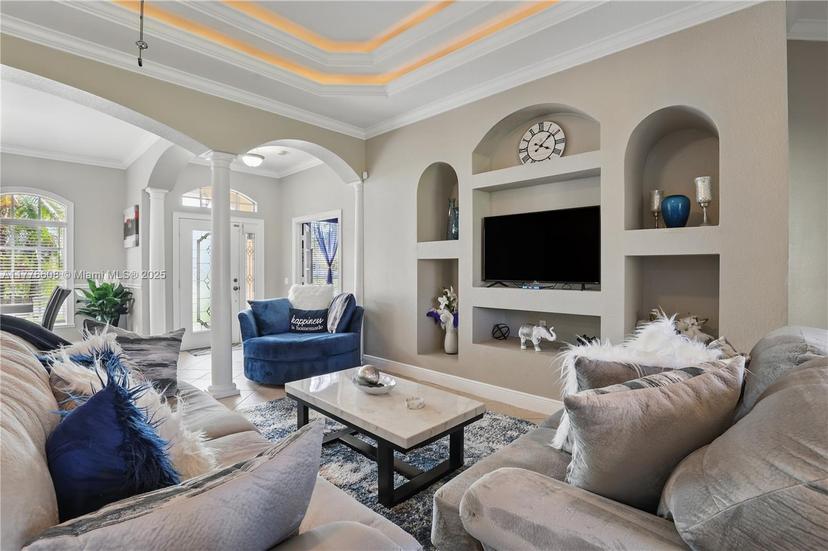 Picture of 1425 SW Oriole Ln, Port St. Lucie FL 34953
