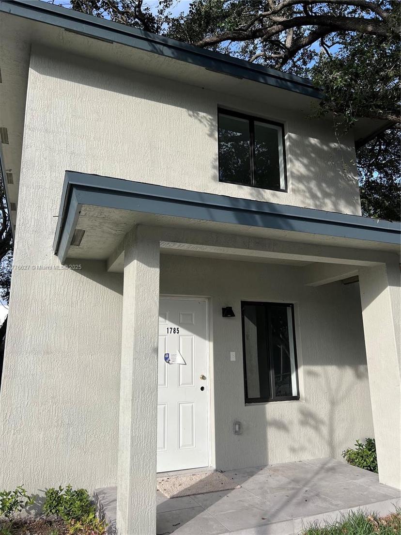 Picture of 3026 NW 45 St, Miami FL 33142