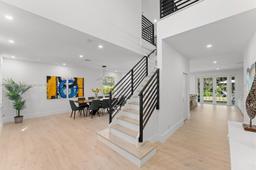 Picture of 1131 Sunflower Cir, Weston, FL 33327