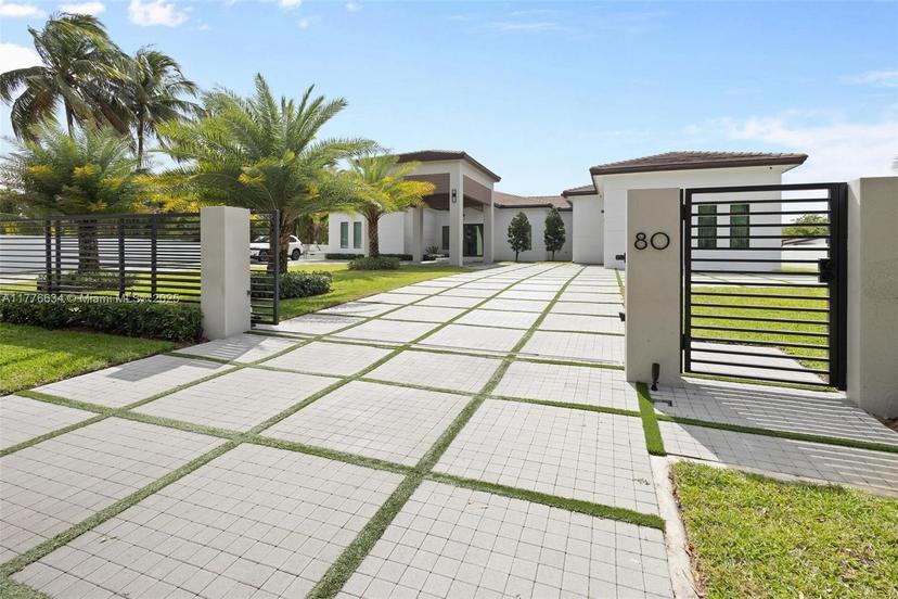 Picture of 80 NW 129Th Ave, Miami FL 33182