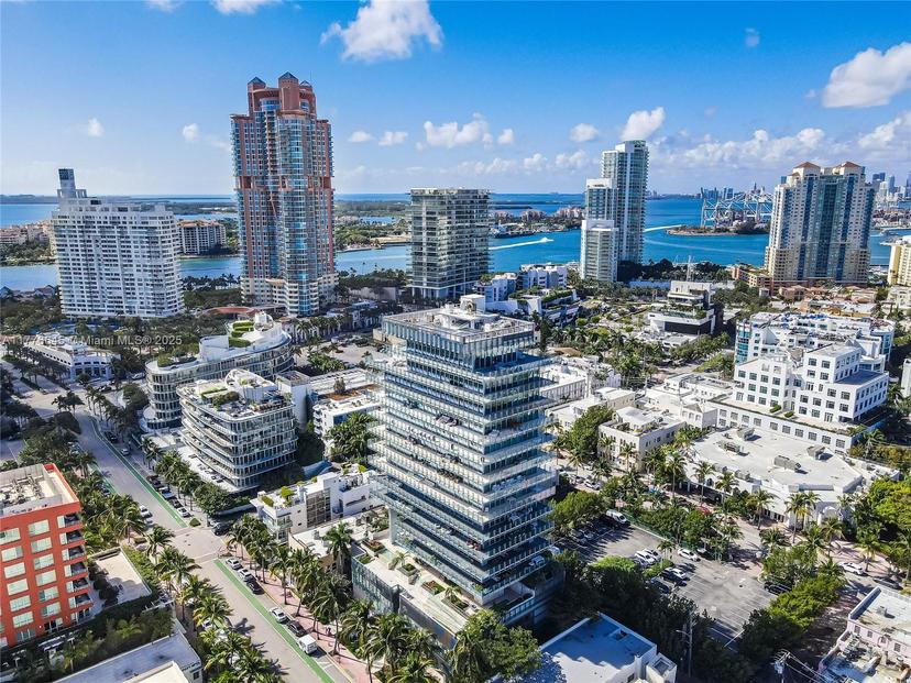 Picture of 120 Ocean Dr # 700, Miami Beach FL 33139