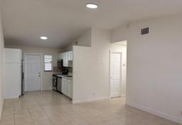Picture of 513 NW 43Rd Pl # 513, Deerfield Beach, FL 33064