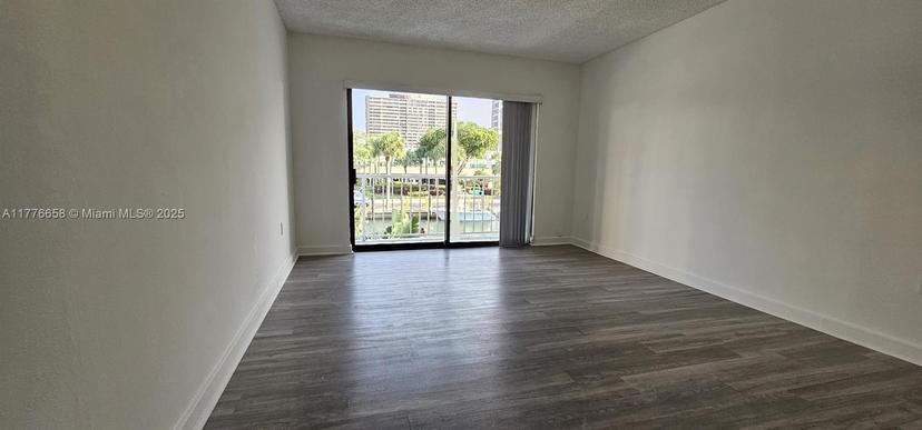Picture of 1650 NE 115Th St # 203, Miami FL 33181