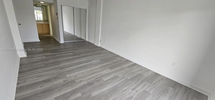 Picture of 1650 NE 115Th St # 203, Miami FL 33181