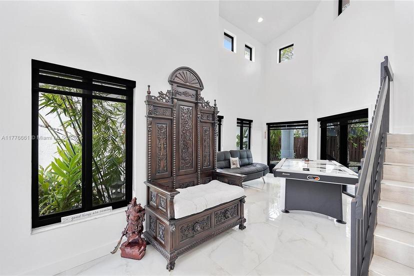 Picture of 5019 SW 154Th Ct, Miami FL 33185