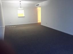 Picture of 19380 Collins Ave # 712, Sunny Isles Beach, FL 33160