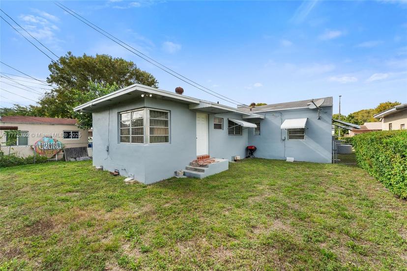 Picture of 944 NW 47Th St, Miami FL 33127