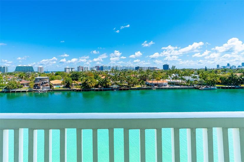 Picture of 9111 E Bay Harbor Dr # 6A, Bay Harbor Islands FL 33154
