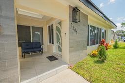 Picture of 1901 NE 186Th Dr, North Miami Beach, FL 33179