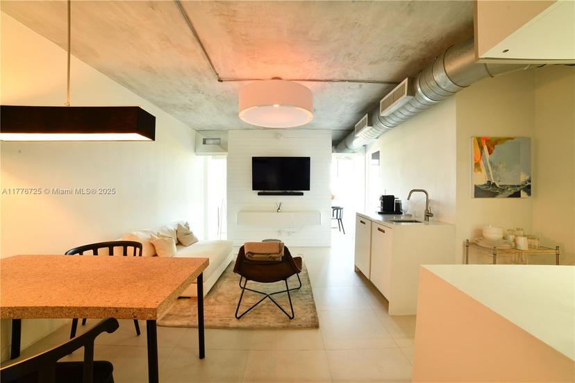 Picture of 3 Island Ave # 7A, Miami Beach FL 33139