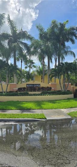 Picture of 2918 SE 15Th Rd # 59, Homestead, FL 33035