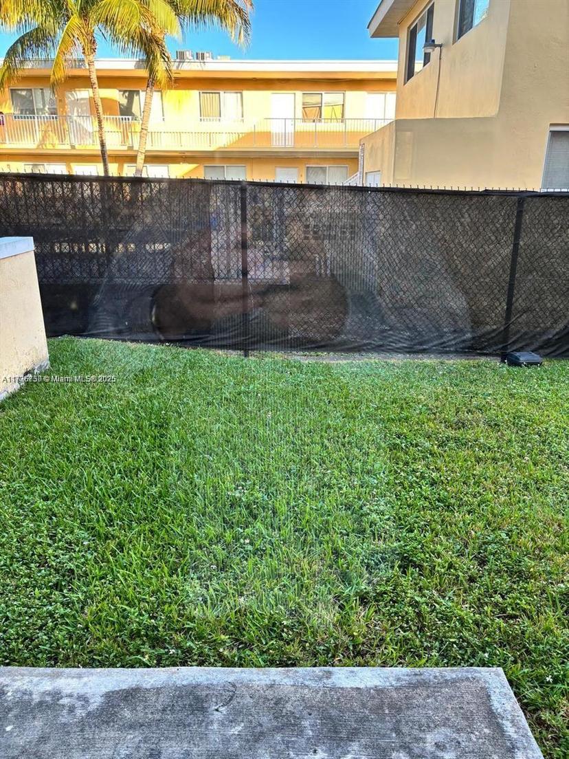Picture of 2062 NE 167Th St # 112, North Miami Beach FL 33162