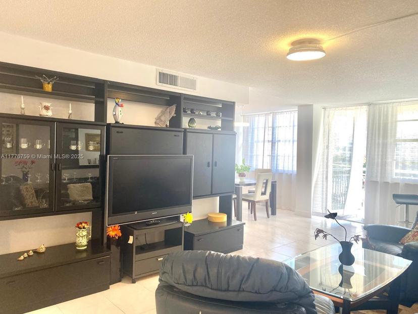 Picture of 251 174Th St # 515, Sunny Isles Beach FL 33160