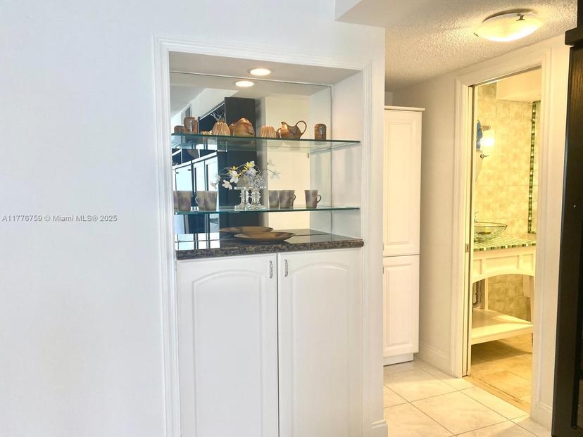 Picture of 251 174Th St # 515, Sunny Isles Beach FL 33160
