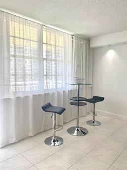 Picture of 251 174Th St # 515, Sunny Isles Beach, FL 33160