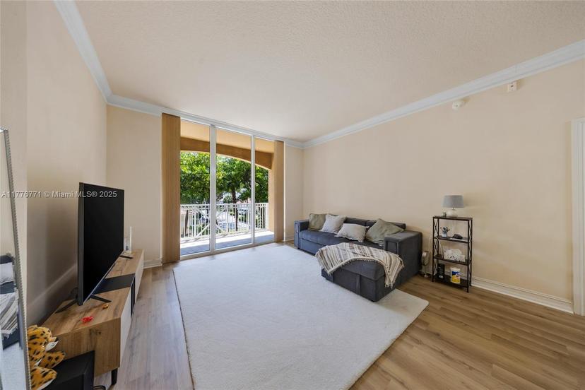 Picture of 3001 NE 185Th St # 219, Aventura FL 33180