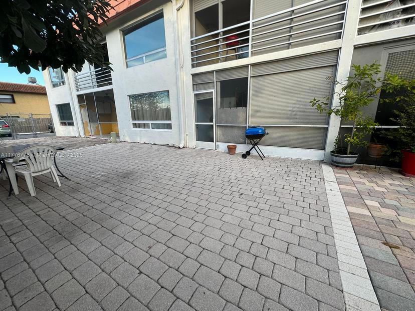 Picture of 4321 NW 9Th Ave # 104, Deerfield Beach FL 33064