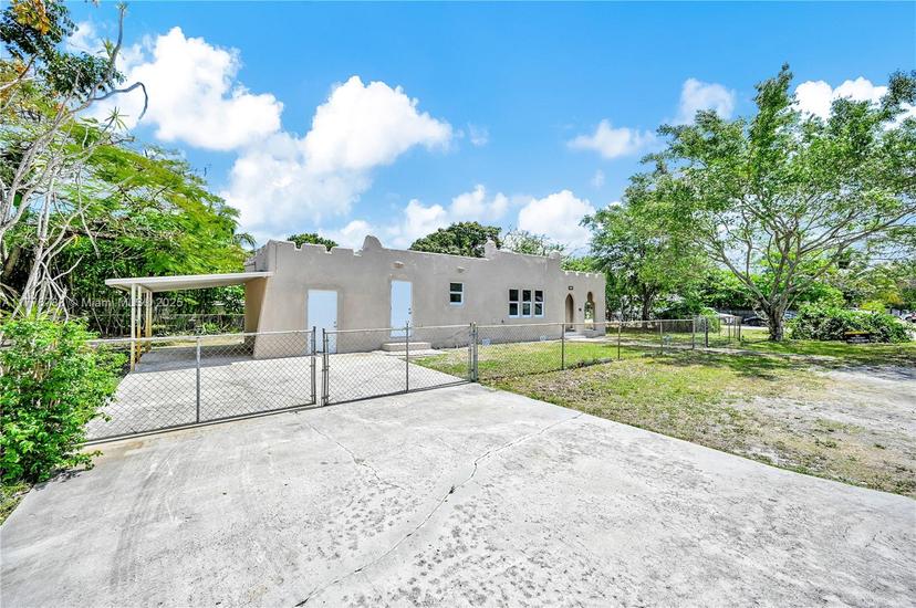 Picture of 1301 Sharar Ave, Opa-Locka FL 33054